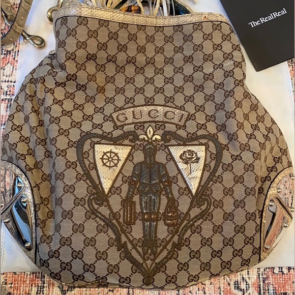 Gucci Crest Indy Hobo Bag (Limited Edition) - Picture 5 of 12